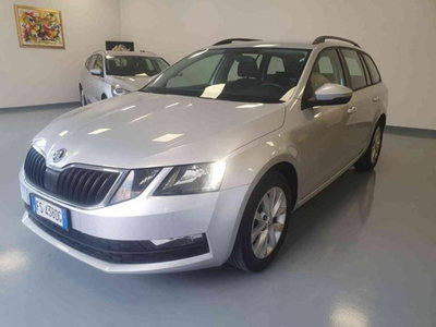 Skoda Octavia Station Wagon 1.6 TDI CR 115 CV Wagon Executive usata