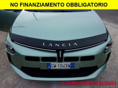 Lancia Ypsilon 1.2 mhev Edizione Cassina e-dct (8)