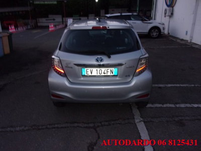 Toyota Yaris 1.5 5 porte Lounge (7)