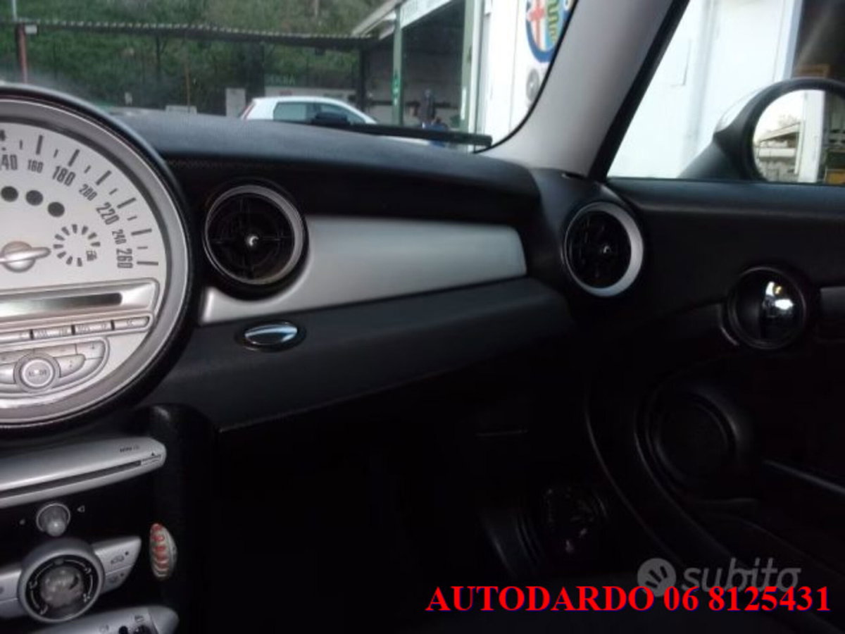 MINI Mini Clubman 1.6 16V Cooper D Chili Clubman (11)