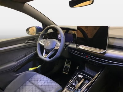 Volkswagen Golf 1.5 eTSI 150 CV EVO ACT DSG R-Line (9)