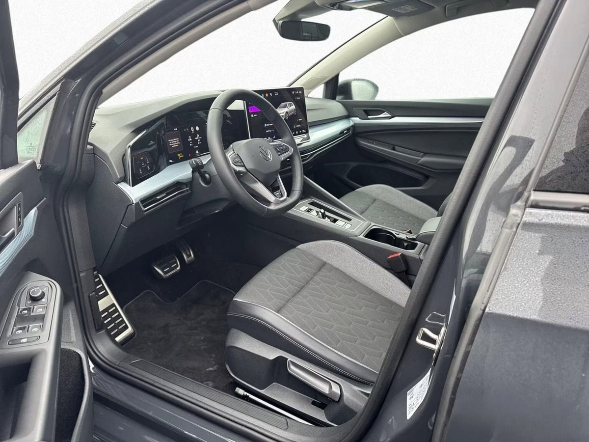 Volkswagen Golf 1.5 etsi 50 Years 115cv dsg (8)