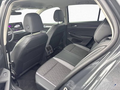 Volkswagen Golf 1.5 etsi 50 Years 115cv dsg (9)