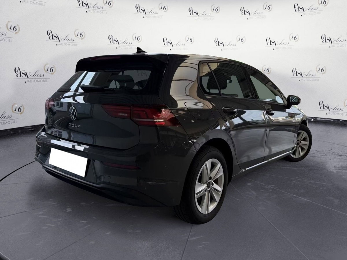 Volkswagen Golf 2.0 TDI SCR Life (2)