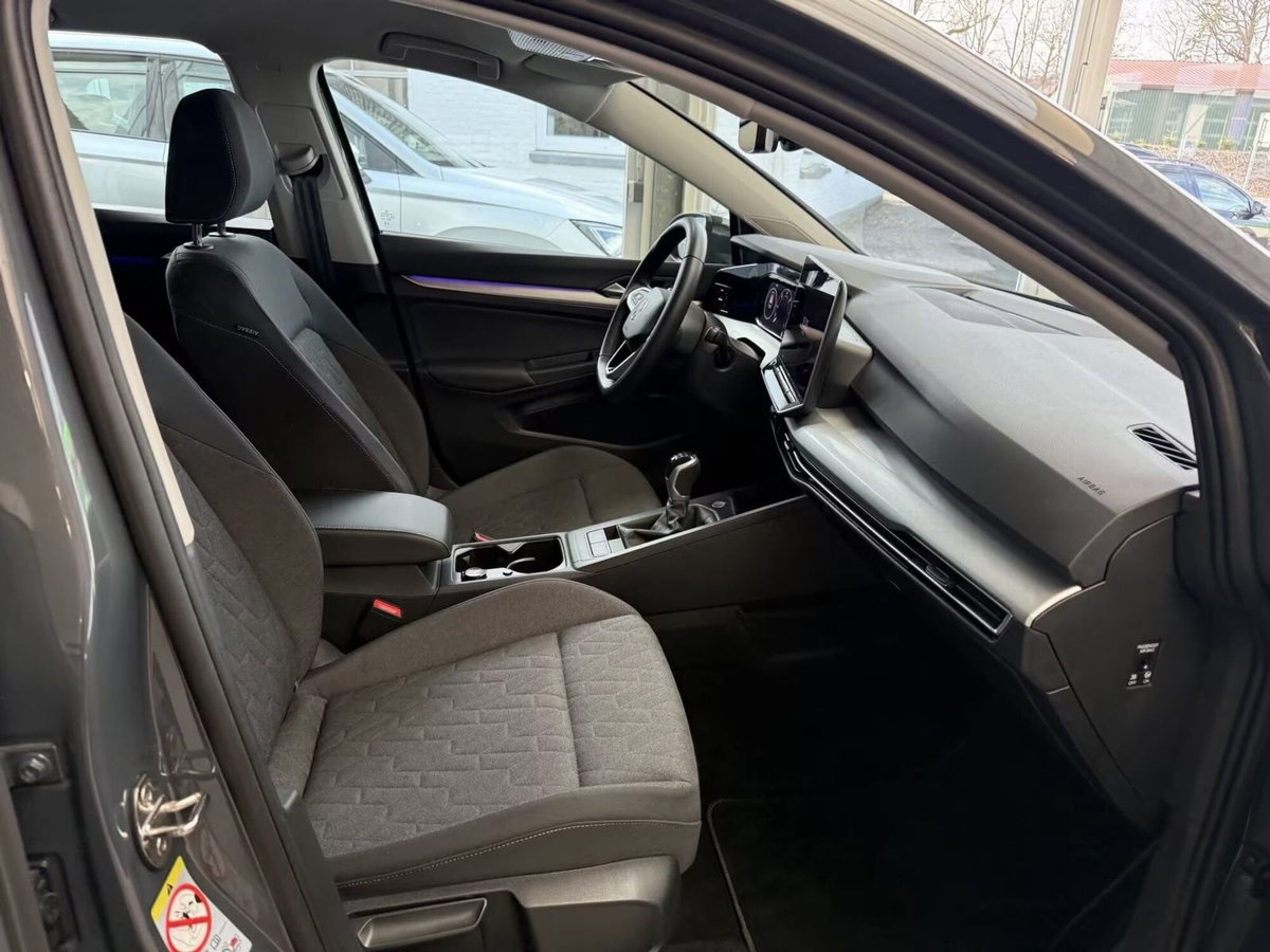 Volkswagen Golf 2.0 TDI SCR Life (7)
