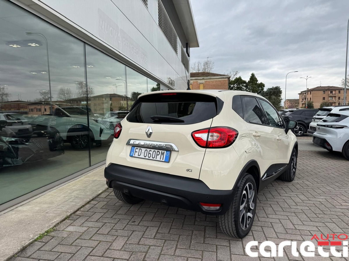 Renault Captur 1.5 dCi 8V 90 CV EDC Start&Stop Energy R-Link (6)