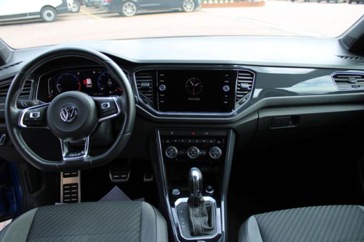 Volkswagen T-Roc 2.0 tdi R-Line 4motion 150cv dsg (13)