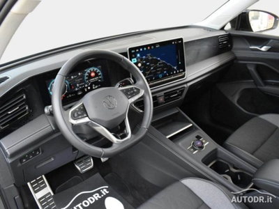 Volkswagen Tiguan 2.0 tdi Edition 150cv dsg (7)