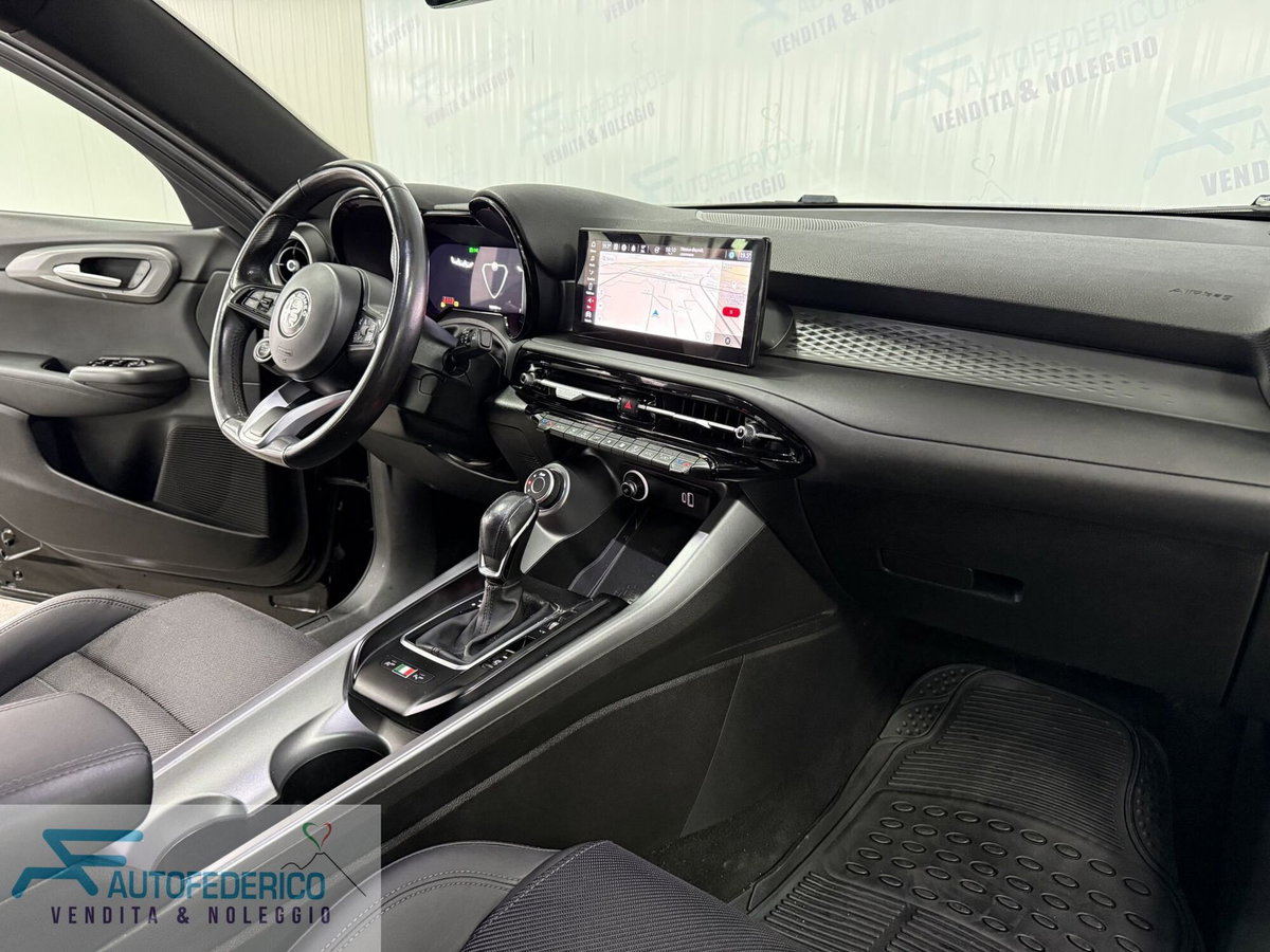 Alfa Romeo Tonale 1.6 Sprint 130cv tct6 (14)