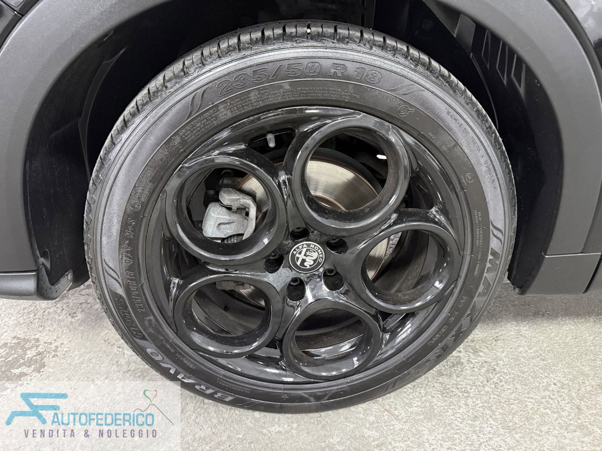 Alfa Romeo Tonale 1.6 Sprint 130cv tct6 (18)