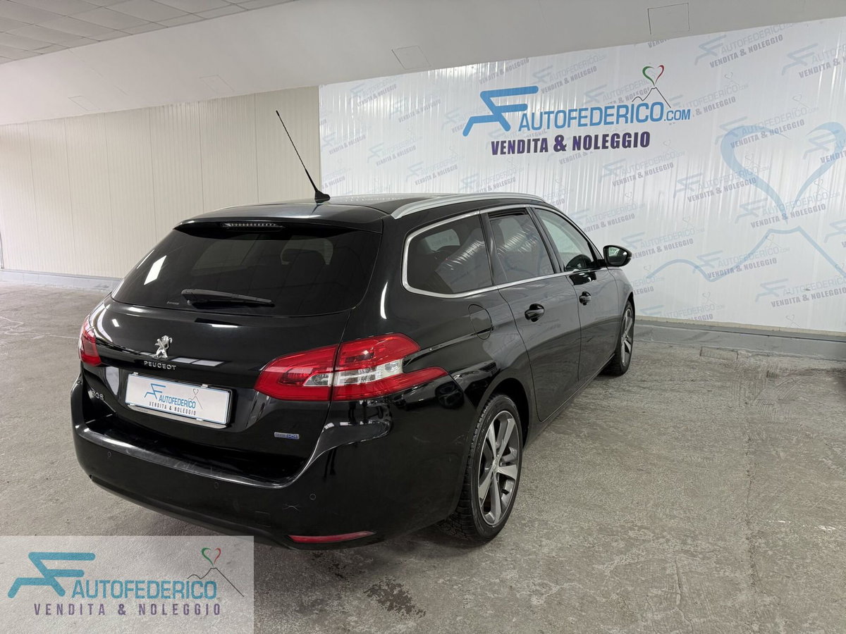 Peugeot 308 SW BlueHDi 120 S&S Allure (4)