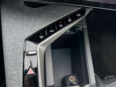 Peugeot 3008 1.2 hybrid GT 145cv e-dcs6 (10)