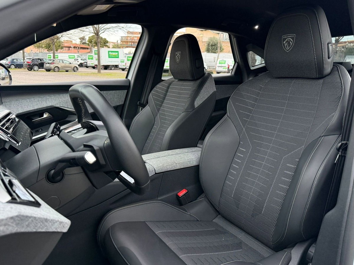 Peugeot 3008 1.2 hybrid GT 145cv e-dcs6 (6)