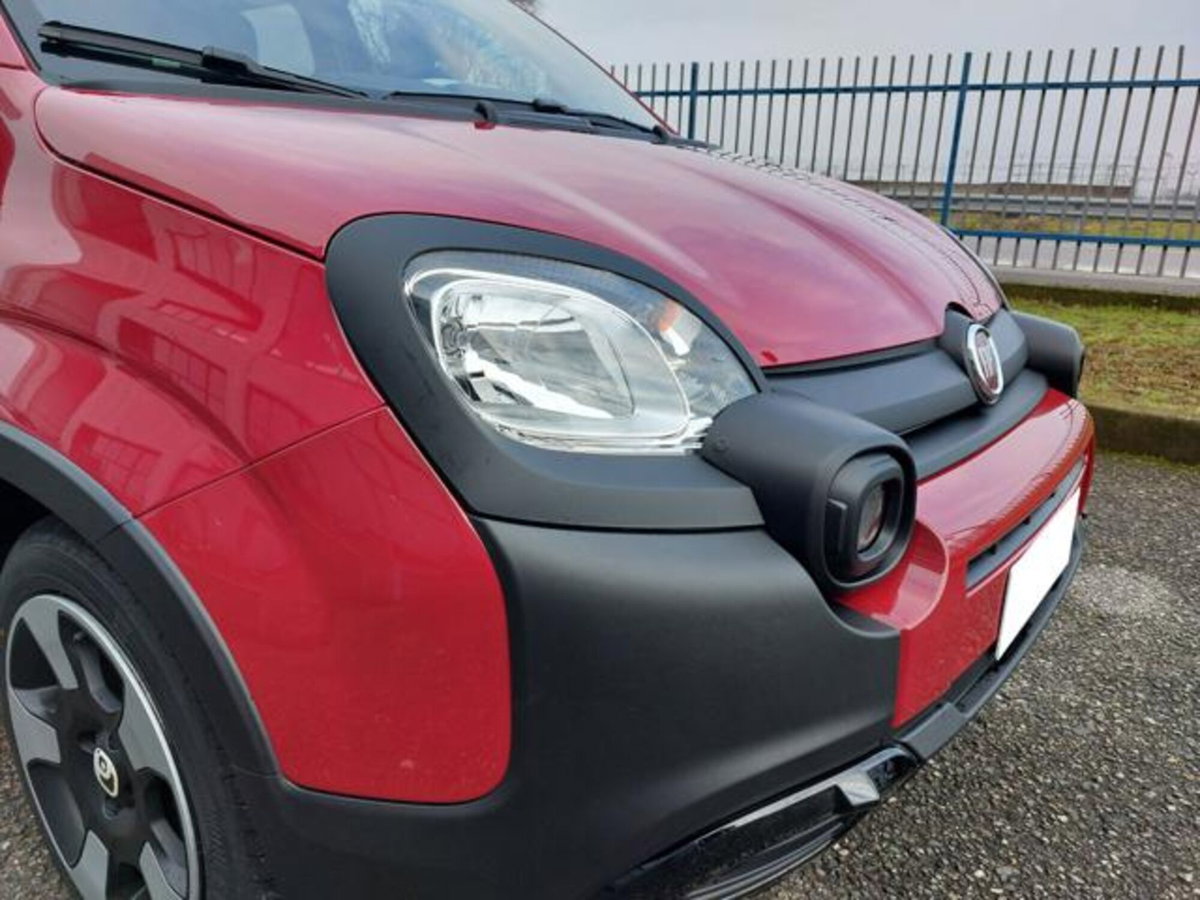 Fiat Pandina 1.0 firefly hybrid s&s 65cv (5)