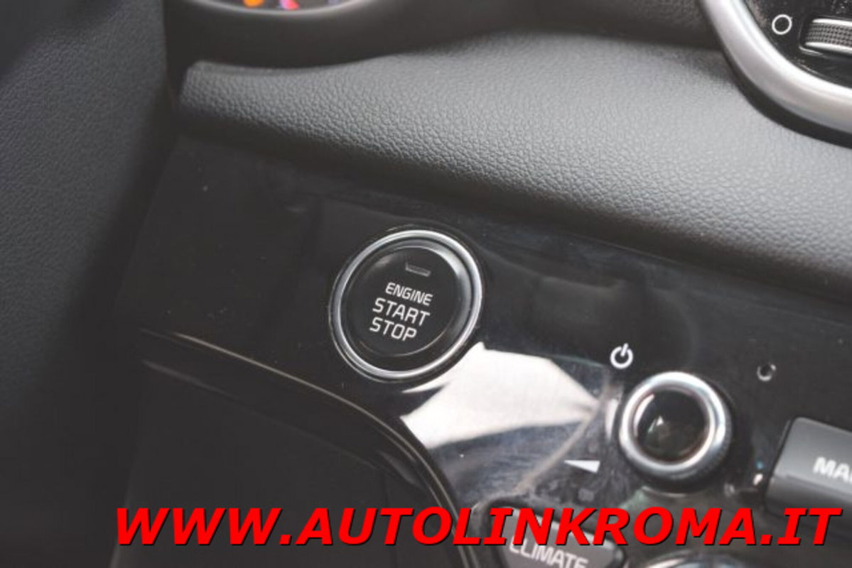 Kia Sportage 1.6 ECOGPL 2WD Style (8)