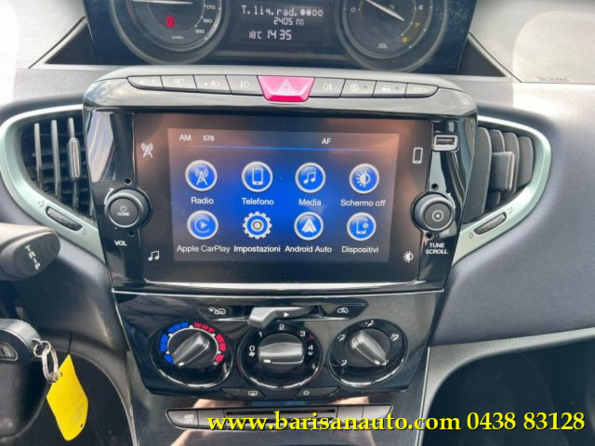 Lancia Ypsilon 1.0 FireFly 5 porte S&S Hybrid Gold Plus (10)