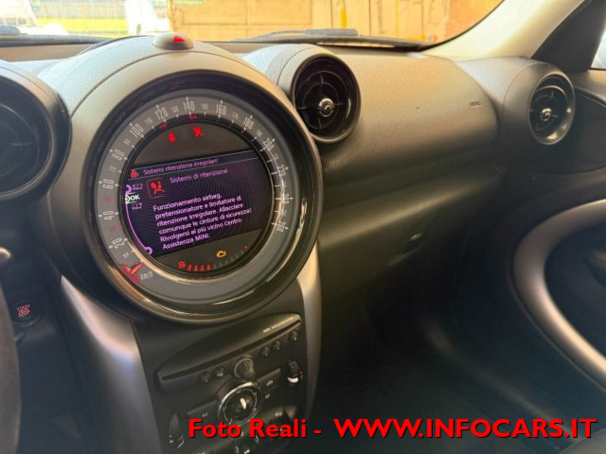 MINI Mini Countryman 1.6 Cooper D Business Countryman (8)