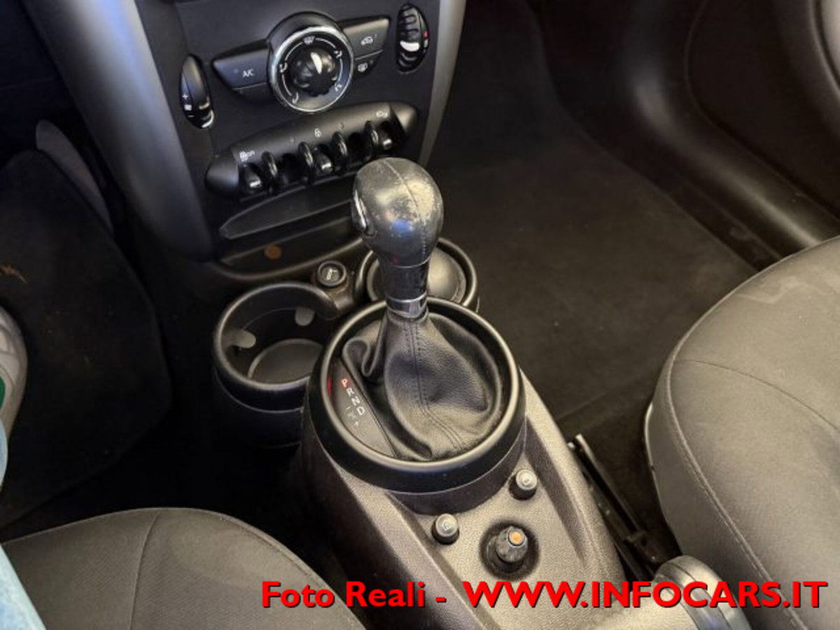 MINI Mini Countryman 1.6 Cooper D Business Countryman (9)