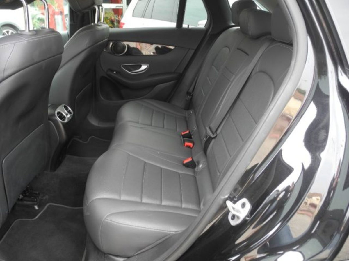Mercedes-Benz GLC SUV 300 d 4Matic Business (12)