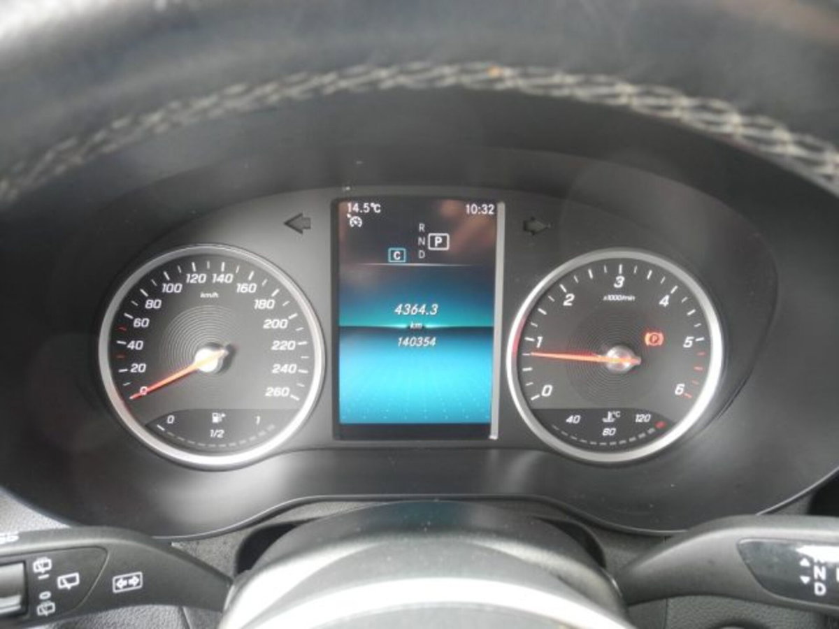 Mercedes-Benz GLC SUV 300 d 4Matic Business (6)