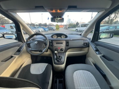Lancia Musa 1.3 Multijet 16V 90 CV Oro (13)
