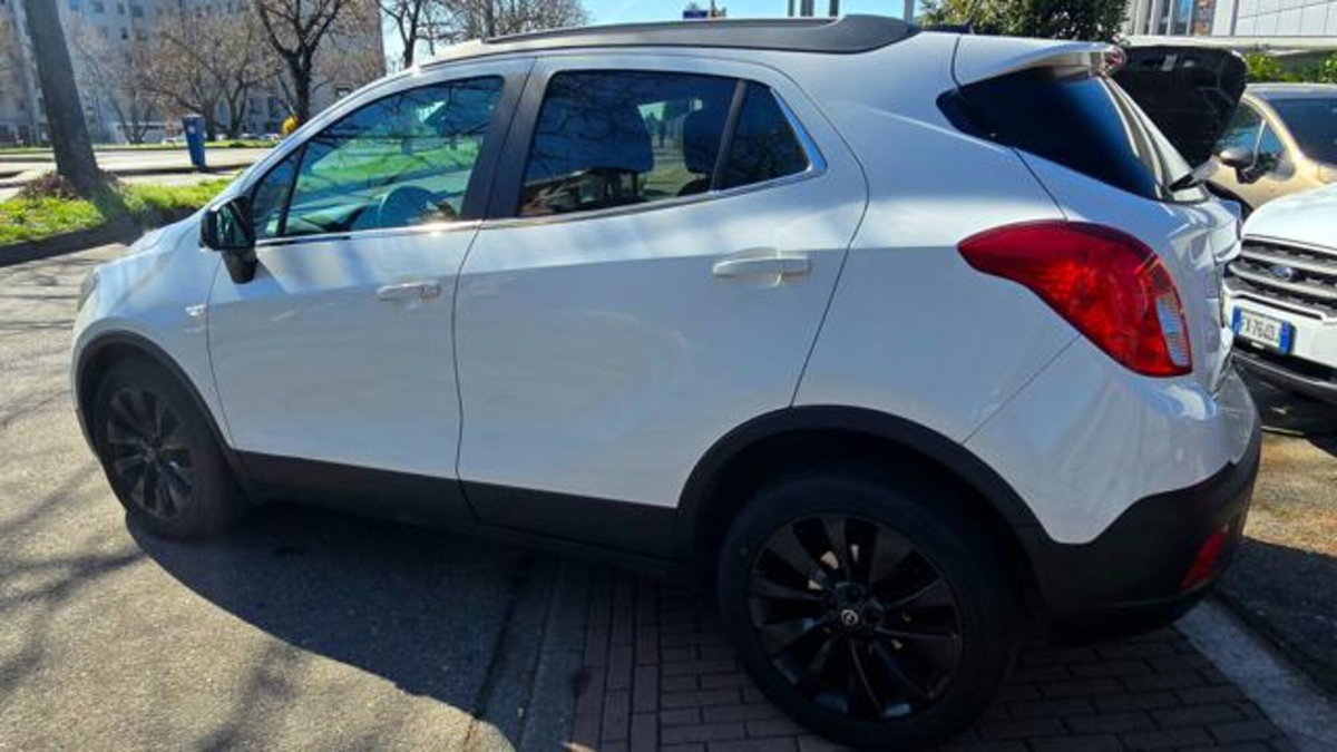 Opel Mokka 1.4 Turbo Ecotec 140CV 4x2 Start&Stop Cosmo b-Color (4)