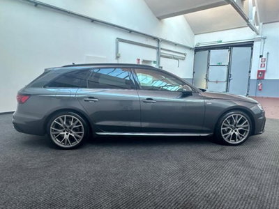 Audi A4 Avant 40 TFSI quattro S tronic S line edition (4)