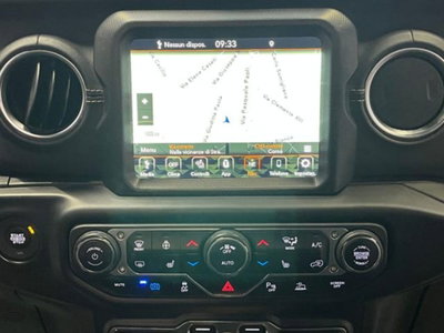 Jeep Wrangler Unlimited 2.0 Turbo Sahara (11)
