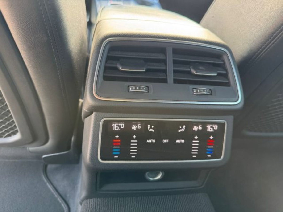 Audi A6 Avant 35 2.0 TDI S tronic Business Design (11)