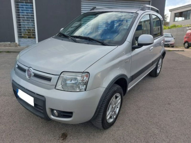 Fiat Panda 1.3 MJT 16V DPF 4x4 Climbing
