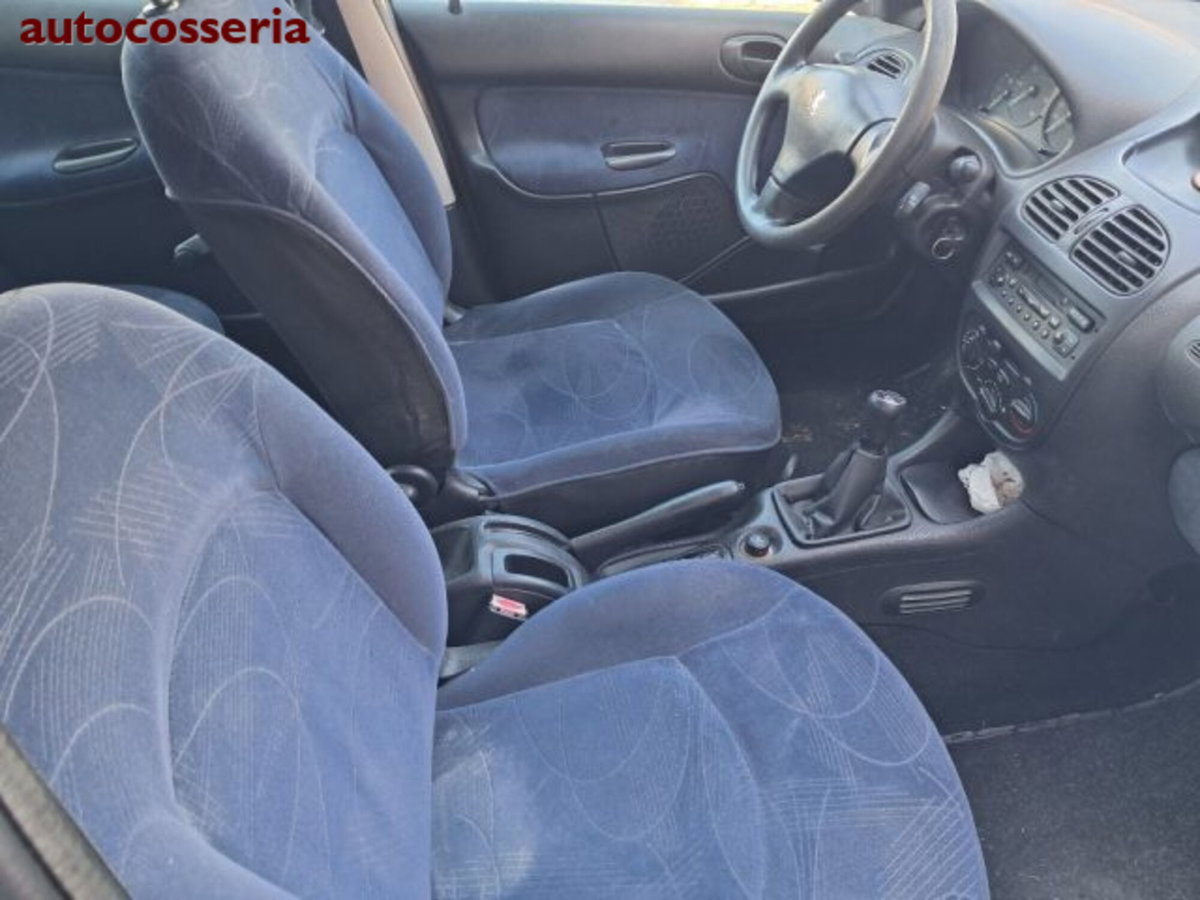 Peugeot 206 HDi 5p. Ciel (5)