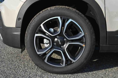 Jeep Avenger 1.2 turbo Summit fwd 100cv (10)