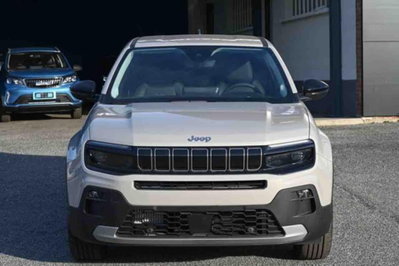 Jeep Avenger 1.2 turbo Summit fwd 100cv (2)