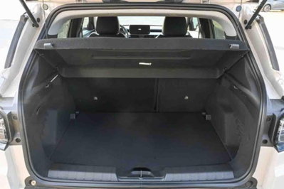 Jeep Avenger 1.2 turbo Summit fwd 100cv (9)