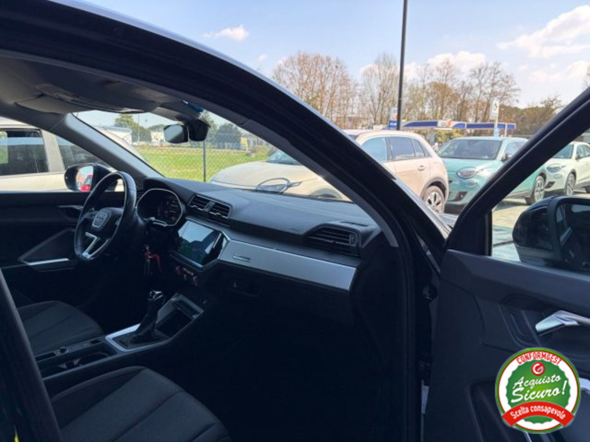 Audi Q3 Sportback 35 TDI S line edition (15)
