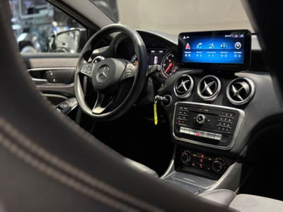 Mercedes-Benz Classe A 160 d Automatic Executive (14)
