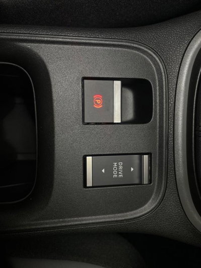 Jeep Avenger 1.2 turbo Longitude fwd 100cv (14)