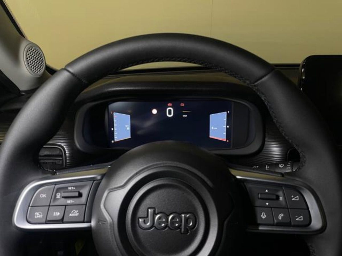 Jeep Avenger 1.2 turbo Longitude fwd 100cv (8)