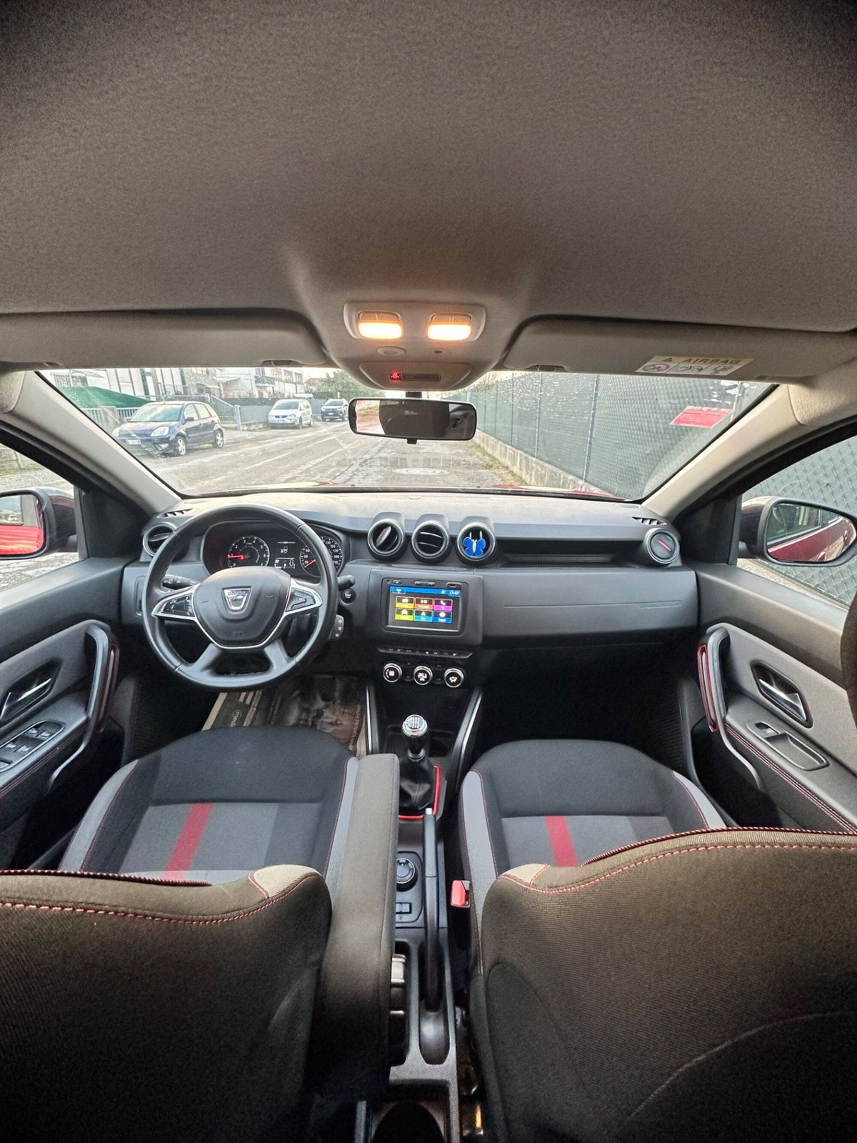 Dacia Duster 1.5 Blue dCi 8V 115 CV 4x4 Techroad (17)