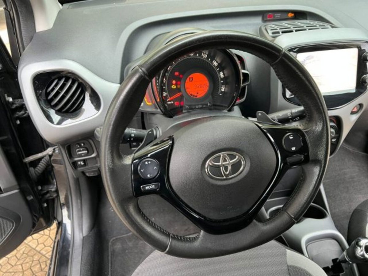 Toyota Aygo Connect 1.0 VVT-i 72 CV 5 porte x-music MMT (19)