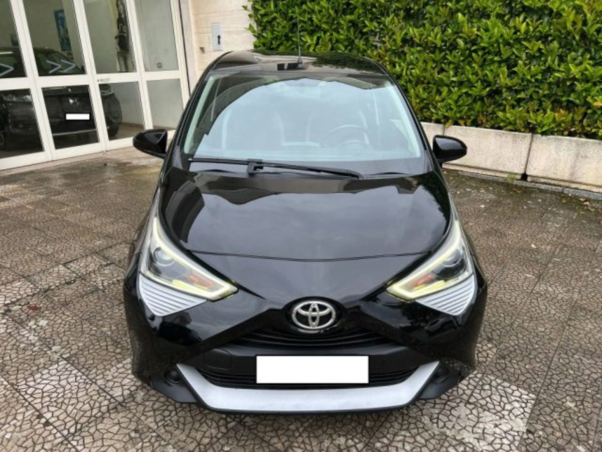 Toyota Aygo Connect 1.0 VVT-i 72 CV 5 porte x-music MMT (6)