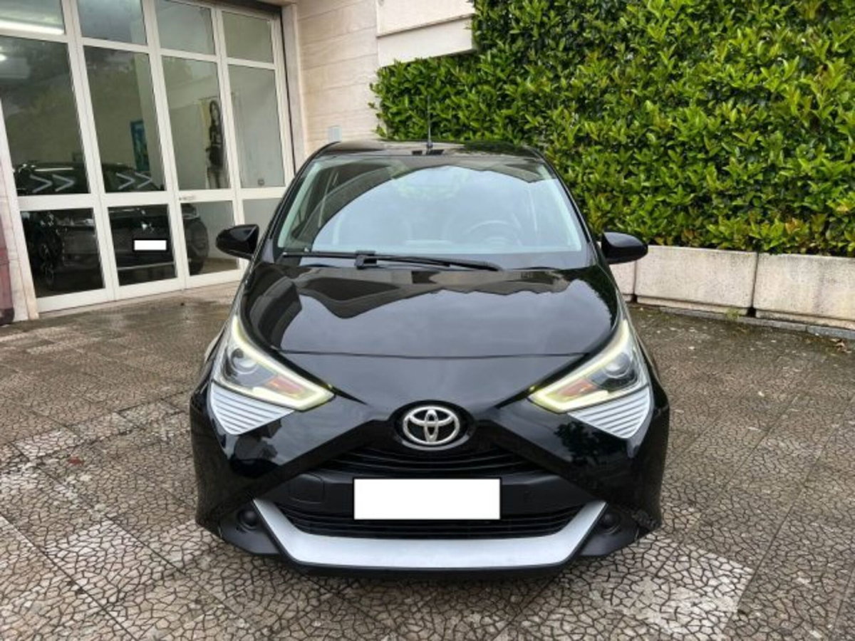 Toyota Aygo Connect 1.0 VVT-i 72 CV 5 porte x-music MMT (9)