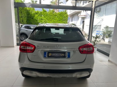 Mercedes-Benz GLA SUV 180 d Business (5)