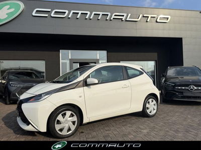 Toyota Aygo 1.0 VVT-i 69 CV 3 porte x-clusiv usata