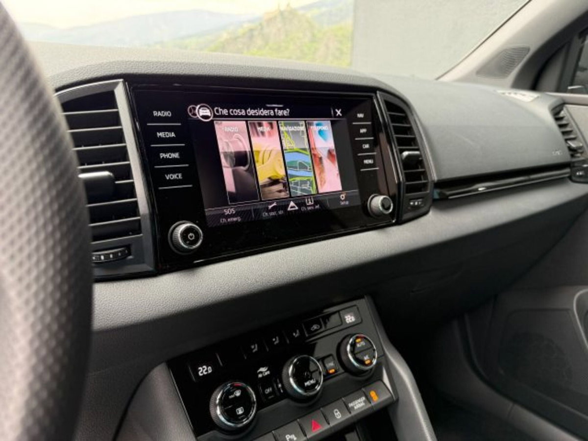 Skoda Karoq 2.0 tdi Sportline 4x4 150cv dsg (20)