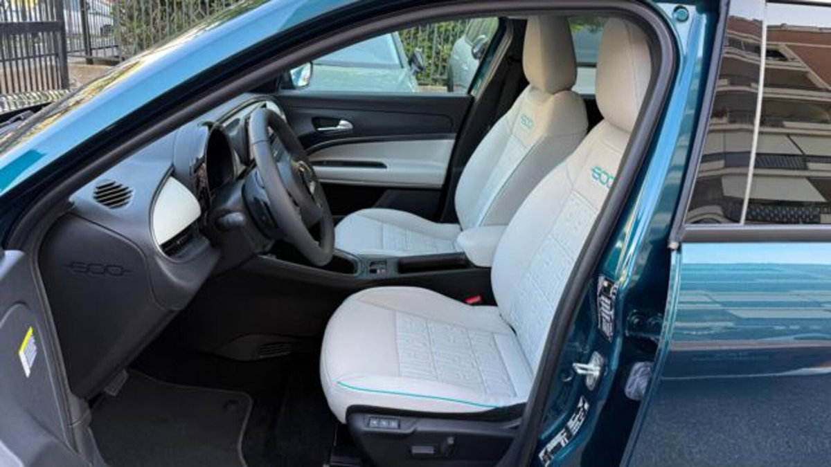 Fiat 600 1.2 hybrid La Prima 110cv auto (13)
