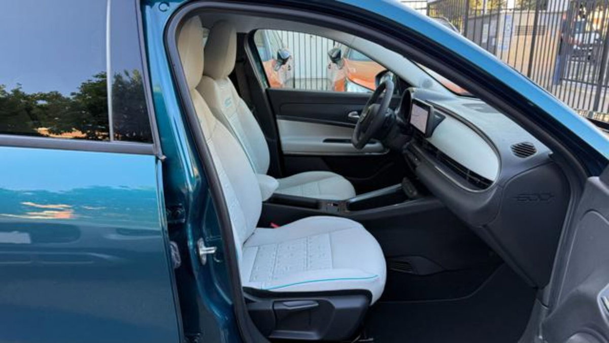 Fiat 600 1.2 hybrid La Prima 110cv auto (18)