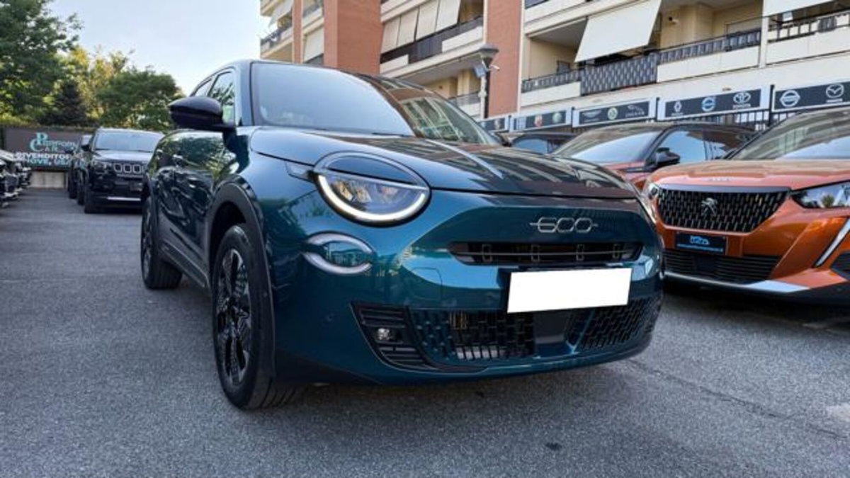 Fiat 600 1.2 hybrid La Prima 110cv auto (2)