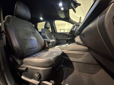 Ford Kuga 2.5 Full Hybrid 190 CV CVT AWD ST-Line X (15)