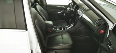 Ford S-Max 2.0 TDCi 163CV Powershift New Titanium (19)